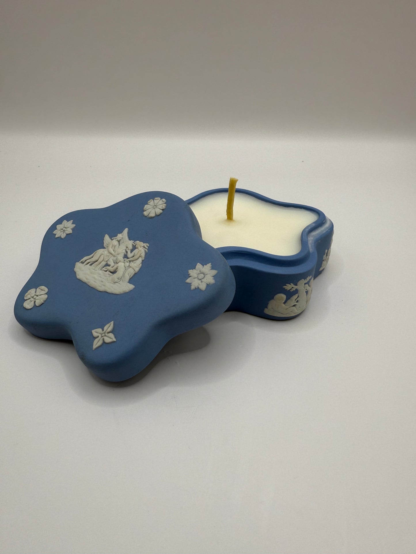 Blue Star Wedgewood Trinket Candle