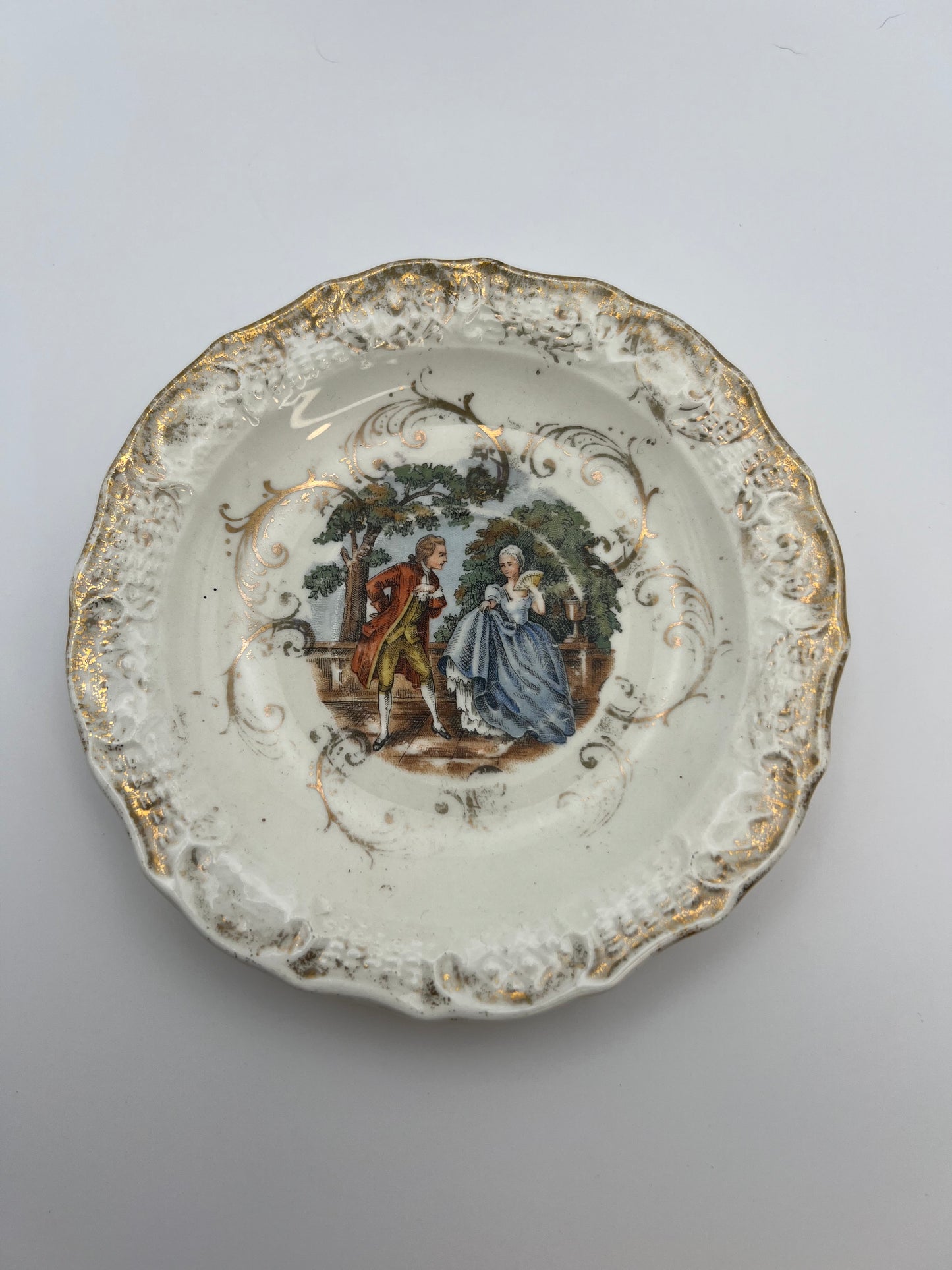 W.S George 22kt Gold Teacup Candle