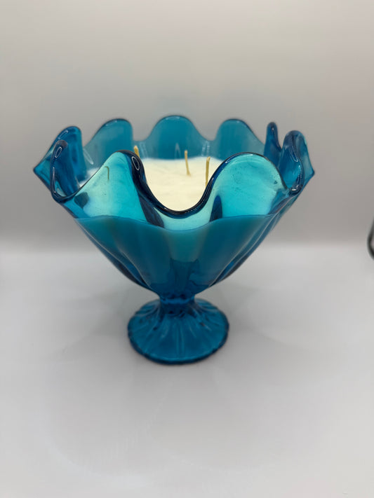 L.E. Smith Blue Ruffled Bowl (Large) Candle