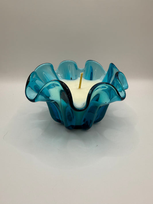 L.E. Smith Blue Ruffled Bowl (Small) Candle