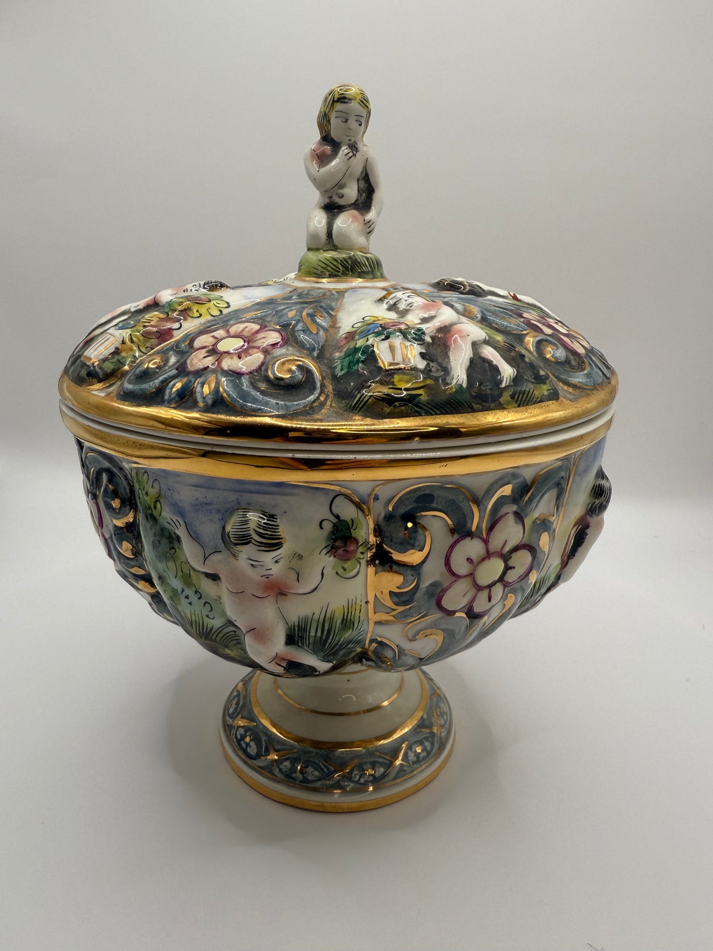 Capodimonte Italian Lidded Bowl Candle